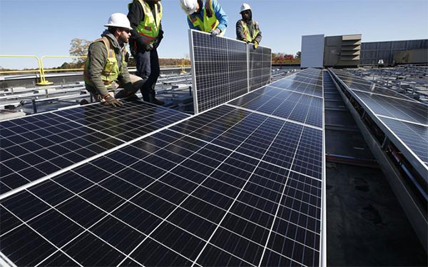 Is it better to put solar panels on the roof or on the ground